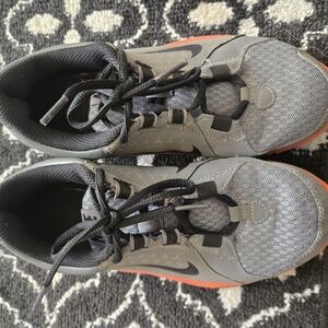 Nike Gray and Orange Training Shoes